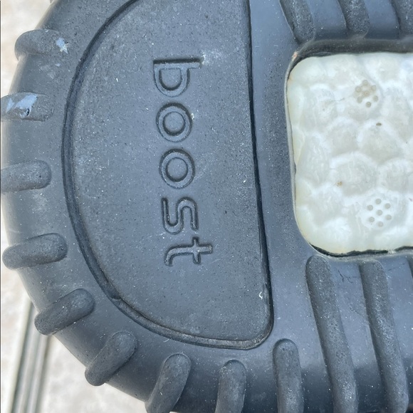 Adidas Pirate Black Yeezy Boost 350 main image 2